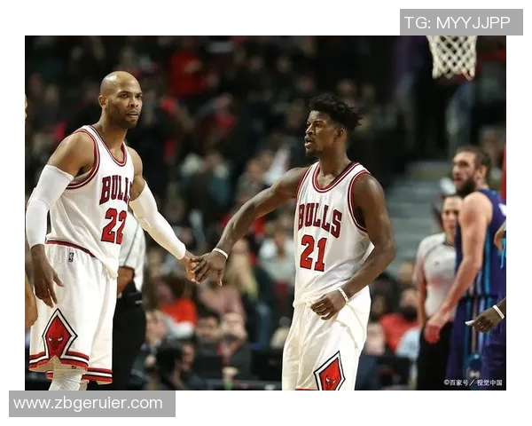 吉米巴特勒带领球队重返巅峰展现领袖魅力与不屈精神